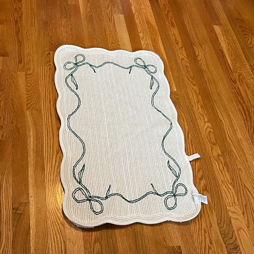 Anthropologie Benedita Bow Tie Bath Mat NEW
